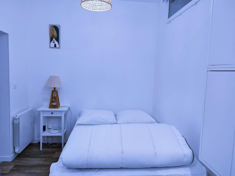 Logement Proche Hypercentre Caen Exterior photo