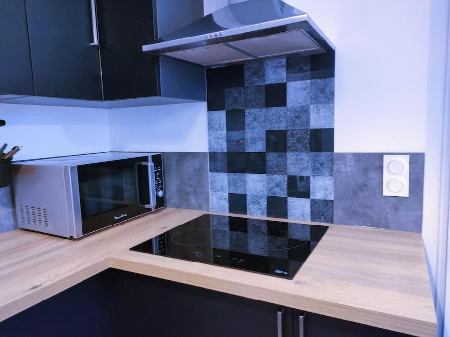Logement Proche Hypercentre Caen Exterior photo