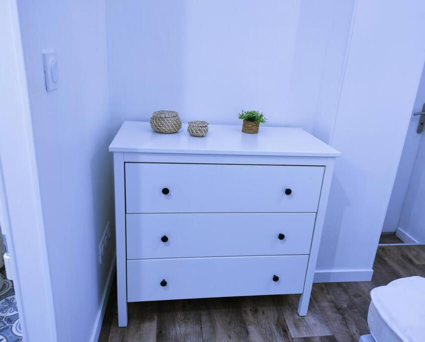 Logement Proche Hypercentre Caen Exterior photo